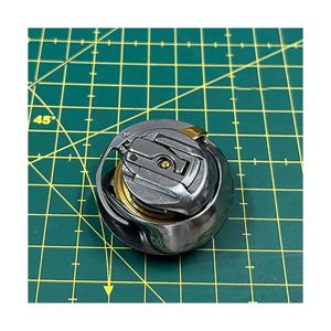 Crochet B-814-2 PIÈCES DE MACHINE À COUDRE DOMESTIQUE - Product Image 2