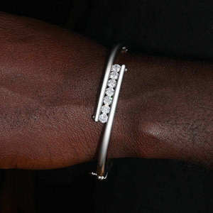 Bracelet manchette en diamant de culture certifié, plaqué or, unisexe, de luxe, empilable, pour les acheteurs de bijoux fins - Product Image 4