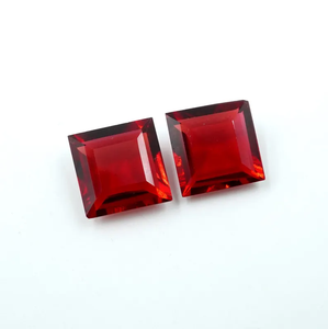 HAYAAT GEMS - Gemas de Esmeralda Roja Pinkesh Cultivadas en Laboratorio, Cuadradas y Facetadas, Par de 11x11 mm, 2 Piezas para la Elaboración de Joyas - Product Image 3