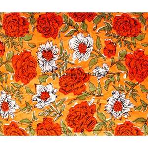 Tissu en coton indien imprimé à la main, magnifique impression au bloc artisanal par Robe Cotton Textile Fabrics, tissus en coton imprimé pour vêtements féminins - Product Image 5