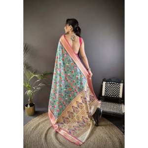 Sari Paithani de Seda Lichi Pura Banarasi para Vestir de Noche - Product Image 6