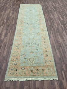 Tapis de coureur Oushak noué à la main vert sauge et pêche Tapis en laine de style turc vintage pour salon bureau d'hôtel - Product Image 3