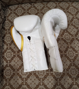 Guantes de Boxeo Fly SuperLace Pro Fight Sparring Training de Cuero Vacuno Auténtico, Guantes de Boxeo con Color, Talla y Logotipo Personalizados - Product Image 6