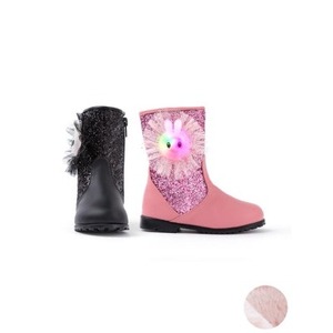 Bottes à pois coréennes OZKIZ pour enfants, matériau supérieur scintillant, bottines chaudes à la mode pour l'hiver, pour filles de 2 à 7 ans, vente en gros - Product Image 1