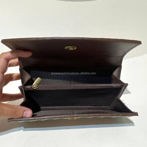 Offre Spéciale Western Fashion Hand-Tooled Turquoise Portefeuille Haute Qualité Sculpture En Cuir Véritable Buck Stitch Portefeuille Unique Pour Les Femmes - Product Image 6