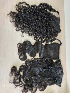 Venta caliente Afro Kinky Straight Drawstring Pony Tail Hair Extension Super Wave Wrap Around Clip Virgen Hair Grade Ponytails - Product Image 1