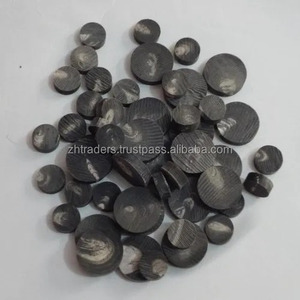 Meilleure qualité Buffalo Vache Corne Bouton Blancs Naturel Coloré De Luxe Flatback Sport Vêtement Utiliser Lavable Caractéristique pour Vêtements - Product Image 1