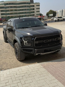 รถ SUV ปี 2022 มือสอง เครื่องยนต์ดีเซล ตัวเลือกครบ 3.5 ลิตร เทอร์โบ เกียร์อัตโนมัติ เบาะหนังสีเข้ม กล้องมองหลัง ล้อแม็ก R20 หลังคาพาโนรามาซ้าย ไฟ LED - Product Image 4