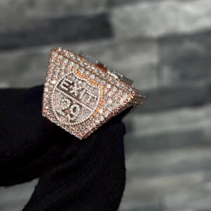Venta caliente estilo rapero Iced Out Vvs Hiphop Champion Ring 925 Silver Iced Out Ring Real VVS Moissanite Diamond Ring para hombres - Product Image 2