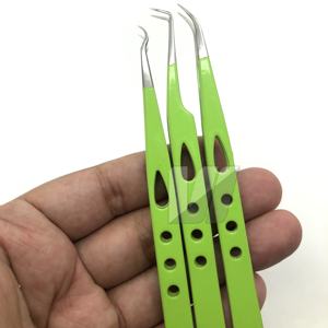 Pinces à épiler professionnelles en acier inoxydable japonais avec logo personnalisé, couleur verte durable, pointe pointue, polyvalentes - Product Image 5