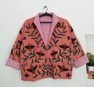 Chaqueta Boho Chic para Mujer, Bordada en Algodón Suzani, con Hilo Floral Rosa, Manga Larga, Estilo Étnico, Ropa de Invierno - Product Image 2