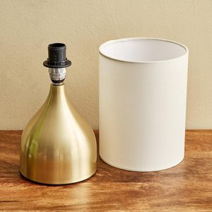 Lampe de table décorative moderne en métal avec abat-jour en tissu beige, base d'ampoule E26, finition polie pour chevet et salon - Product Image 4