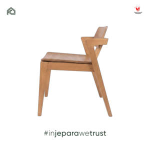 Chaise de salle à manger scandinave en teck massif, finition naturelle, fauteuil en bois pour la maison moderne, restaurant, hôtel, mobilier - Product Image 4