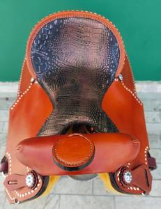 Silla de montar western de cuero para caballo con estructura de fibra de vidrio, silla de montar larga para equitación, silla de vaquero Roughout con adornos de alambre de púas - Product Image 4