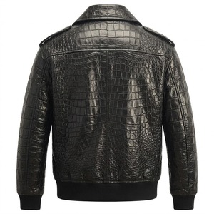 Blouson Bomber en Cuir Gaufré Noir Imperméable à Manches Longues Zippé Unisexe Hiver Écologique avec Logo Frontal - Product Image 2