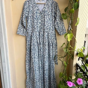 Vestido Indio 2026 de Algodón 100% Estampado a Mano, Cuello en V, Manga Larga, Túnica Casual y Vestido Largo para Mujer, Gran Venta - Product Image 1