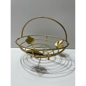 Luxury Gift <b>Hamper</b> Storage <b>Basket</b> With Handle Maple Leaf Design Vintage Gold Wire Fruits <b>Basket</b> Footed Base Home Decoration - Product Image 1