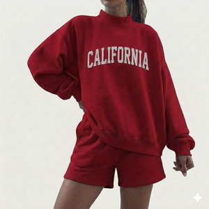 Conjunto Premium de Invierno para Mujer con Cuello Alto, Color Sólido, por Encima de la Rodilla, con Top Suave y Estructurado y Pantalones Cortos Fáciles de Poner - Product Image 1