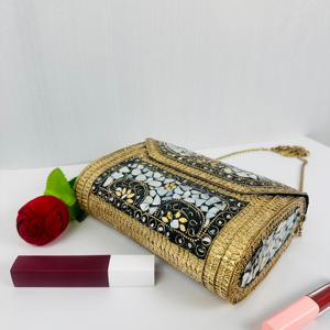 Bolso de Mano Tipo Clutch de Aluminio Chapado en Oro, Estilo Vintage, Mosaico Antiguo, Hecho a Mano, Pulido, con Piedras Decorativas, Moderno y Elegante - Product Image 6