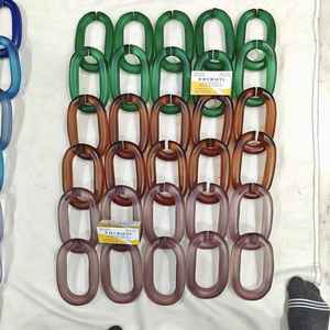 Adornos de Pared de Cadena Acrílica Moderna, Hechos a Mano con Resina, para Decoración del Hogar, Disponibles en Todos los Colores - Product Image 1