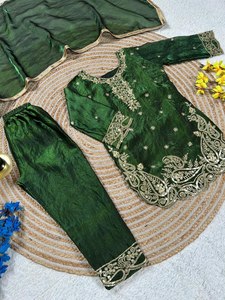 ชุดสัลวาร์ คามีซปักลายสีเขียวขอบทอง สำหรับงานปาร์ตี้แบบดั้งเดิม เสื้อผ้าอินเดีย ปากีสถาน ความยาวระดับข้อเท้า - Product Image 5