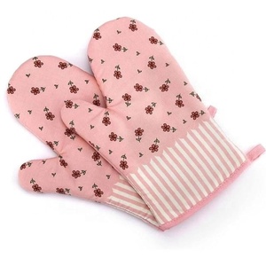 100% Coton Biologique 2023 Top Vente Noir Cuisson Antidérapant Résistant À La Chaleur Isolation GOTS Certificat Western Cuisine Mitaines - Product Image 3