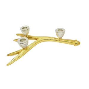 Portavelas de aluminio metálico de primera calidad, diseñado para una durabilidad y un uso prolongado. - Product Image 3