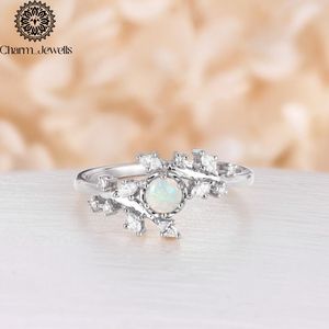 Bague de fiançailles classique en moissanite plaqué or rose argenté pour femme Charm_Jewells, sertie à griffes, certifiée IGI - Product Image 5