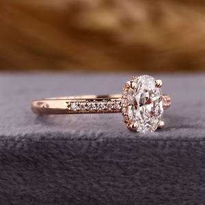 Anillo de diamante cultivado en laboratorio de corte ovalado con halo oculto, compromiso de oro, regalo de boda o aniversario para esposa, anillo de diamante certificado IGI - Product Image 3