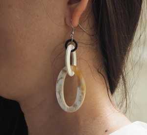 Pendientes Artesanales de Cuerno Natural para Mujeres y Niñas, 100% Naturales, Ecológicos, Hechos a Mano, de Lujo, MN EXPORTS, Joyería Moderna para Bodas, Uttar - Product Image 2