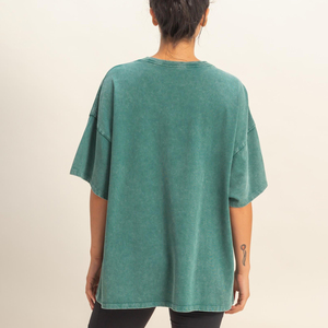 Camisetas de mujer con estampado personalizado, estilo urbano, oversize, de tela gruesa, con hombros caídos, color verde. - Product Image 3