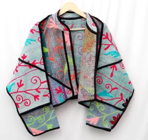 Veste en coton Kantha à fleurs tricotée, col en V, manches longues, vêtements pour femmes, printemps, tissu tissé respirant, design artistique écologique - Product Image 3