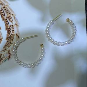 Pendientes Retro Milenio con Perlas de Agua Dulce de Zhuji, Casi Perfectas, Redondas de 4-5 mm, Estilo Hong Kong, Plata S925 - Product Image 1