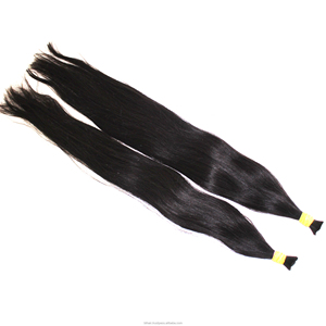 Designed for advanced techniques, butterfly weft raw human hair extension delivers clean attachment and remarkable <b>adaptability</b> - Product Image 3