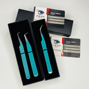 แหนบต่อขนตา Lucky Lash Tools Private Logo 45 90 ปลายไฟเบอร์ สแตนเลสสตีล จับขนตาได้อย่างแม่นยำ แข็งแรง บางเฉียบ ตรง สำหรับต่อขนตาแบบวอลลุ่ม - Product Image 2