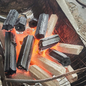 Charbon de bois de sciure 100% naturel et écologique pour barbecue, briquettes sans fumée, prix bas, prêt à l'exportation - Product Image 3
