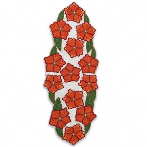 Camino de Mesa Bordado con Flores Rosas y Naranjas y Hojas Verdes para Decoración del Hogar - Product Image 4
