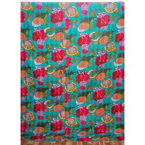 Colcha Kantha Étnica Vintage Hecha a Mano en Rajastán, India, Colcha Kantha de Algodón Cosida a Mano, Colcha de Retazos para Hotel - Product Image 1