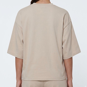 T-shirts pour femmes à col rond et manches courtes, tendance et de qualité supérieure, avec logo personnalisé imprimé en sérigraphie, pour l'été – Vente chaude - Product Image 5