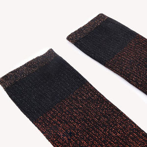 Chaussettes de sport mi-mollet unies pour adultes, chaussettes athlétiques respirantes pour hommes et femmes, chaussettes de fitness confortables et simples - Product Image 3