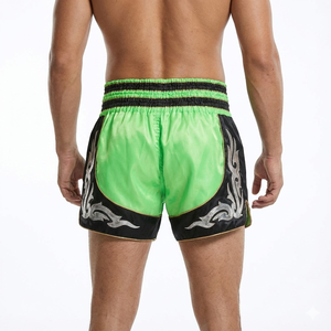 Shorts de Muay Thai pour hommes, rouge, bleu, or, brodés, en satin, taille mi-haute élastique, écologiques, séchage rapide, logo imprimé par transfert thermique sur le devant - Product Image 2
