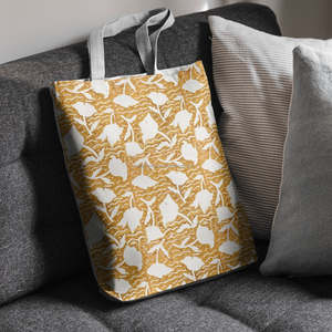 Bolsa de Compras con Estampado Floral, Estilo Casual, Sostenible, Hecha en India - Product Image 5