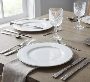 Ensemble de couverts en argent martelé, design luxueux, acier inoxydable poli miroir, pour une cuisine élégante, des mariages et une utilisation en restaurant. - Product Image 3