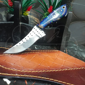 Cuchillo de caza de acero hecho a mano con mango de resina, raspador de herrador, cuchillo de vaquero - Product Image 2