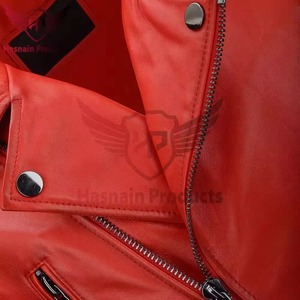 Chaqueta de Cuero Genuino Roja para Hombre, Estilo Motero con Cremallera Cruzada Asimétrica, Cuello Solapa, Personalizada, Clásica, Cálida para Invierno - Product Image 4