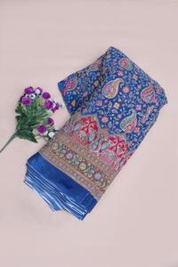 Tissu en crêpe naturel bleu roi avec broderie florale Paisley et imprimé placé, bordure ornementale épaisse pour Kurti et vêtements ethniques - Product Image 5