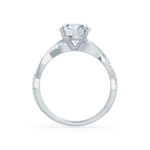 Anillo de banda retorcida única con diamante de moissanita VVS de alta demanda, diseño en oro blanco de 14K para boda, compromiso o regalo - Product Image 4