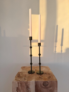 Ensemble de deux porte-bougies décoratifs en fer, sphères métalliques modernes, faits à la main, écologiques, pour la décoration de la maison - Product Image 4