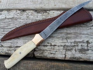 Handmade Damascus Steel Fillet <b>Knife</b> with Cow <b>Bone</b> <b>Handle</b> and Leather Sheath for Outdoor Activities - Product Image 2