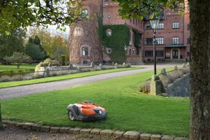 New Autom0wer 535 AWD Industrial Grade Robotic Lawn Mower OEM/ODM 0.9 Acre GPS App Control 70% Slope <b>Grass</b> <b>Cutting</b> <b>Machine</b> - Product Image 5